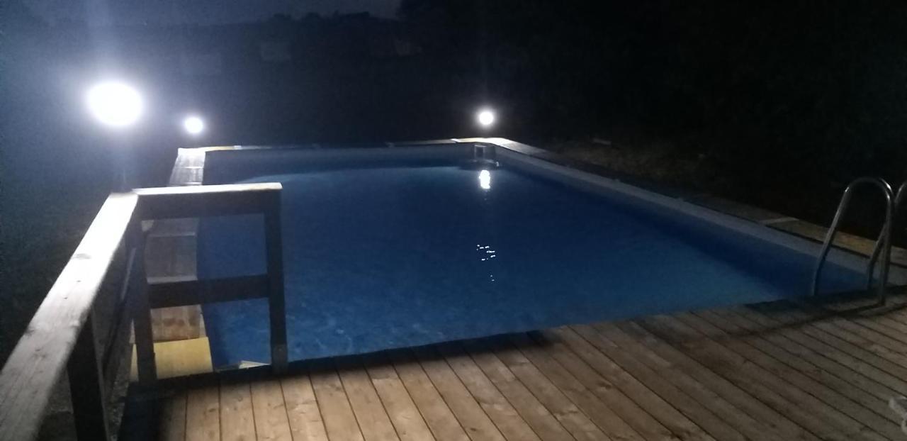 La Finestra Sul Cortile Bed & Breakfast Pomezia Ngoại thất bức ảnh